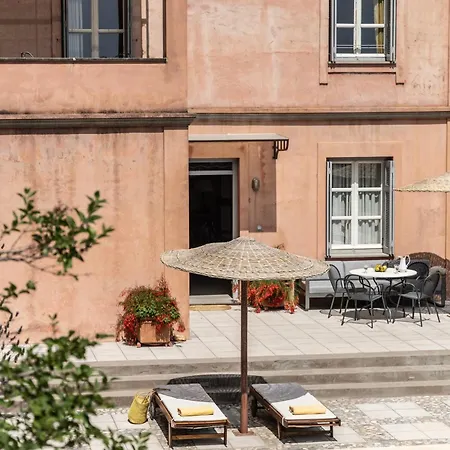 Villa Daphni *